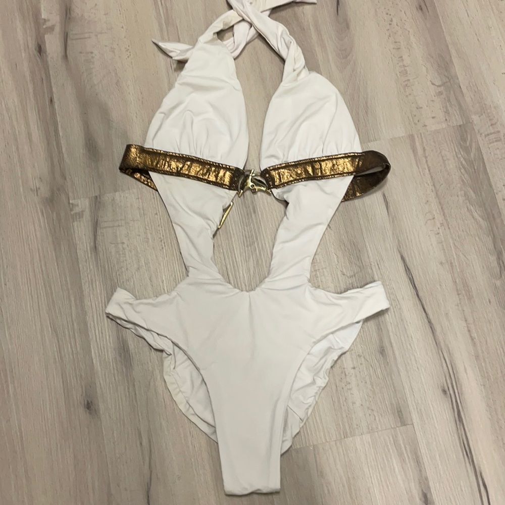 Beach Bunny 🐰 Swimsuit